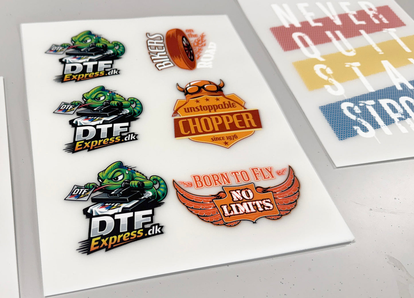 Kostenloses Musterpaket – DTF + UV-Sticker